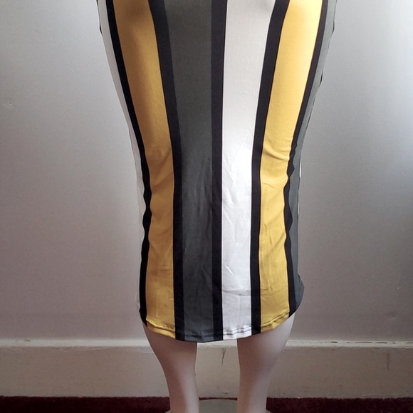 Strip Dress Brand New - Picture 8 of 8